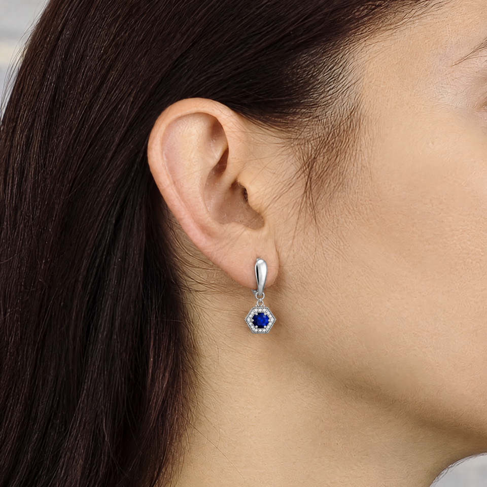 4147_1_2_ear